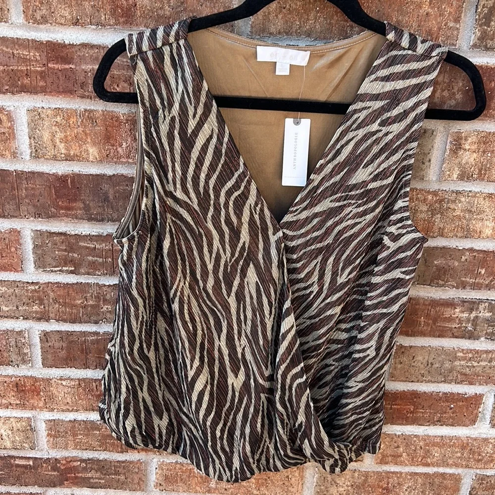 Anthropologie Ari + Ali Ladies L Kasi Shimmer Top Zebra Print NWT